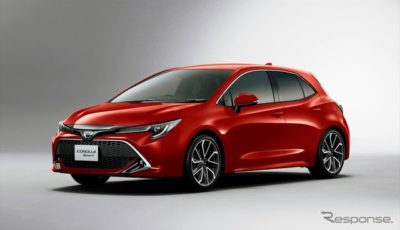 トヨタ・カローラスポーツ G”Z”（スカーレットメタリック）