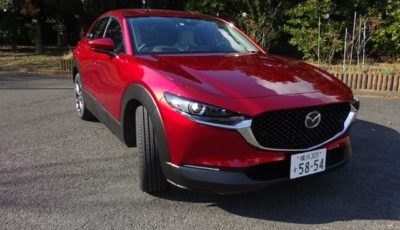 マツダ　CX-30 SKYACTIV-Xエンジン搭載車