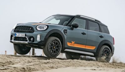 MINI カントリーマン（MINI クロスオーバー ）の「Powered by X-raid」パッケージ