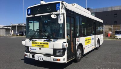 「中型自動運転バス実証実験」を実施する西鉄バス北九州の路線バス