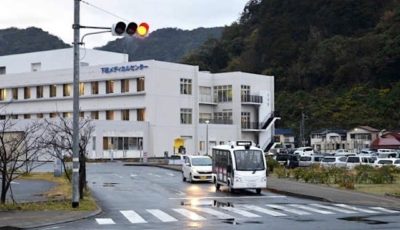 自動運転車に信号情報を配信する技術を実証