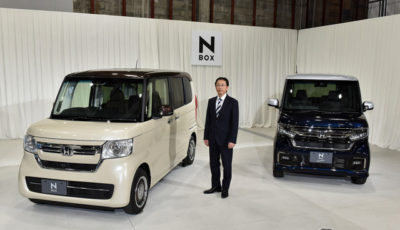 ホンダ N-BOX 改良新型と開発責任者の宮本渉氏