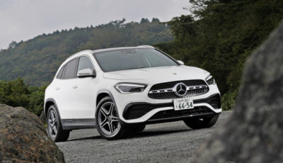 メルセデスベンツ GLA200d 4MATIC