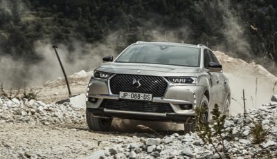 DS 7クロスバック E-TENSE 4×4