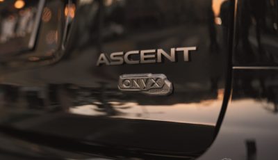 スバル・アセント の2022年モデルのティザーイメージ