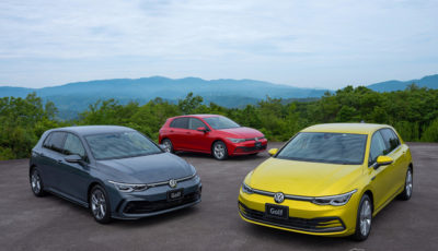 VW ゴルフ 新型。右から「Style」「Active」「R-Line」