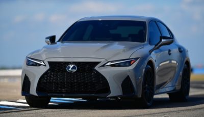レクサス IS 500 F SPORT パフォーマンス・ローンチエディション