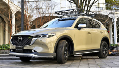 マツダ CX-5 フィールドジャーニーの純正オプション装着車