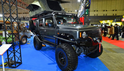 NATS自動車大学校の学生が制作した5ドアのジムニー『NATS JIMNY kimun kamy』（東京オートサロン2022）