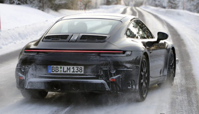 ポルシェ 911 改良新型プロトタイプ（スクープ写真）