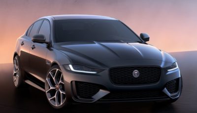 ジャガー XE の「300 SPORT」