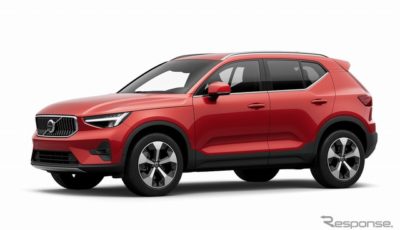 ボルボ XC40 アルティメット B4 AWD