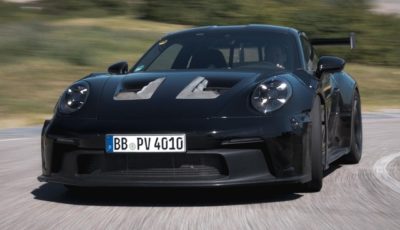 ポルシェ 911 GT3 RS 新型のプロトタイプ