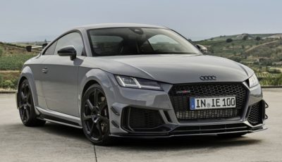 アウディ TT RS クーペ の「アイコニック・エディション」