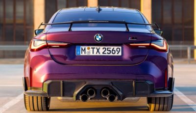 BMW M4 コンペティション・クーペ の「Mパフォーマンスパーツ」装着車