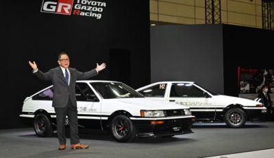 AE86 カローラレビンのEVと、水素エンジンのスプリンタートレノを発表する豊田章男社長