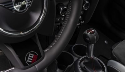 MINI 3ドアハッチバック JCW（ジョン・クーパー・ワークス）の「1to6 エディション」