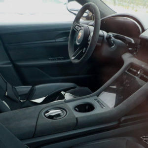 ポルシェ タイカン 改良新型プロトタイプ（スクープ写真）