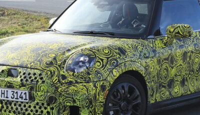 MINI ハッチバック＆カブリオレ 改良新型プロトタイプをスクープ