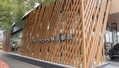 クラウンを主体にした新しいブランド拠点となる「THE CROWN」横浜都筑店。10月6日よりオープンしている。
