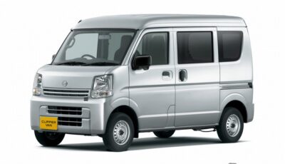 日産 クリッパー バン DX（シルキーシルバー）