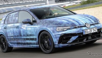 フォルクスワーゲン・ゴルフR 改良新型のプロトタイプ