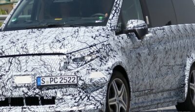 メルセデスベンツ Vクラス 次期型のプロトタイプ