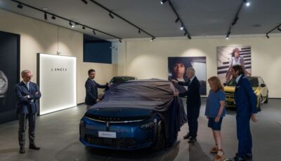 イタリアで納車が開始されたランチア・イプシロン新型