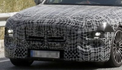BMW 7シリーズ 改良新型のプロトタイプ