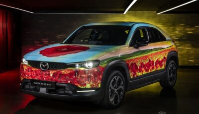 マツダ MX-30 R-EV のアートカー