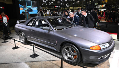 R32型日産『スカイラインGT-R』を電気自動車化したコンセプトモデル「R32EV」