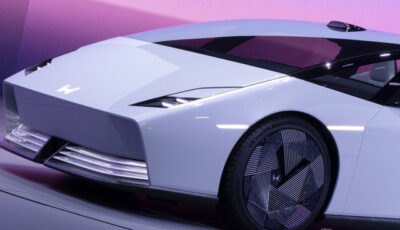 Honda 0 サルーン
