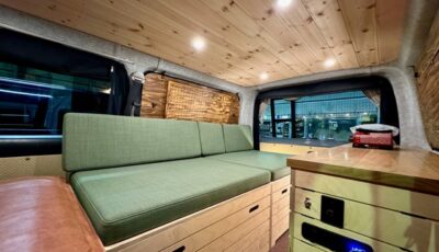 トヨタ『ハイエース』ベースのキャンピングカー「SAny.VAN」