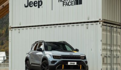 ジープ・アベンジャー4xe ザ・ノース・フェイス・エディション