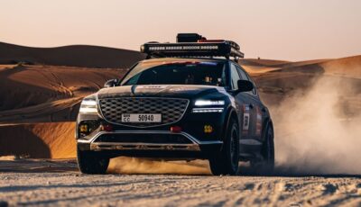 ジャッキー・イクスがジェネシスGV80デザートエディションでダカールラリー2025を完走