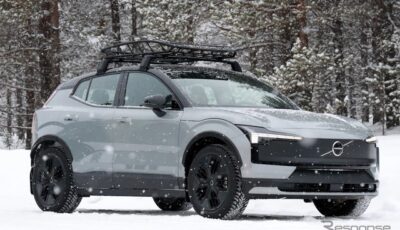 ボルボ EX30クロスカントリー 市販型のプロトタイプ