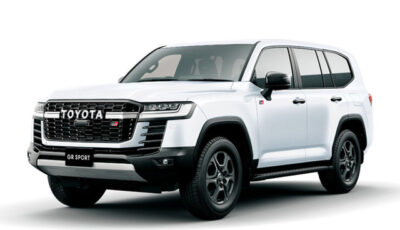 トヨタ・ランドクルーザー300のGR-S（インド仕様）