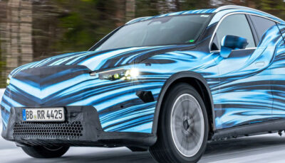 メルセデスベンツ『GLC』次期型のプロトタイプ