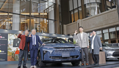 トヨタ クラウンエステート開発陣。（左から）宮崎氏、清水氏、本間氏、宍戸氏（Discover Your Way Life with CROWNsイベント）