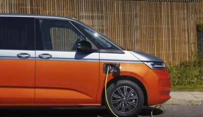 VW『マルチバンeHybrid 4MOTION』