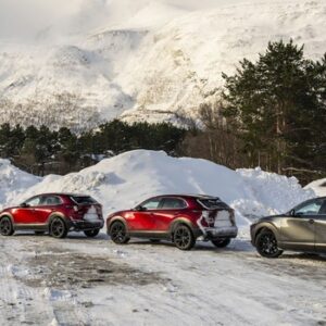 マツダ『CX-30』が持続可能燃料だけで北欧2100kmを走破
