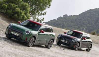 MINI『ジョン・クーパー・ワークス・エースマン』とMINI『ジョン・クーパー・ワークス エレクトリック』