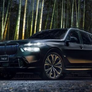 BMW『X7 BLACK-α』