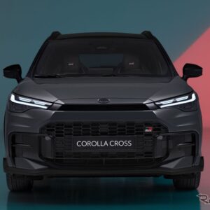 トヨタ・カローラクロスの「GRスポーツ」（欧州仕様）