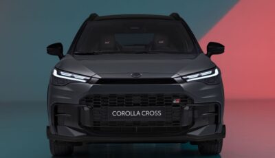 トヨタ・カローラクロスの「GRスポーツ」（欧州仕様）