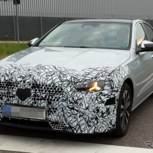メルセデスベンツ Cクラス 改良新型、量産仕様のプロトタイプ