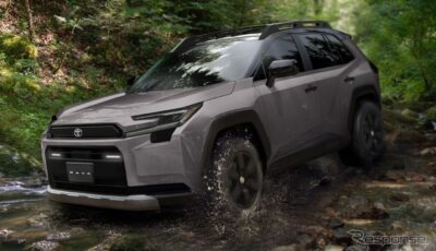 トヨタ RAV4 ADVENTURE