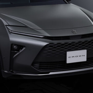 クラウン専門店「THE CROWN」向け特別限定車『ESTATE RS“THE LIMITED-MATTE METAL”』