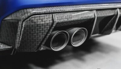 BMWグループが天然繊維複合素材を量産車に採用へ