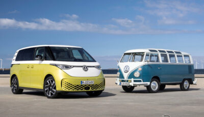 VW『ID. Buzz』と「Type 2」（欧州仕様）